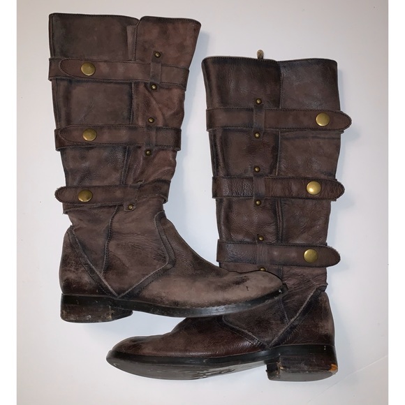 Two Lips Leather Riding Boots With Straps - Picture 7 of 8